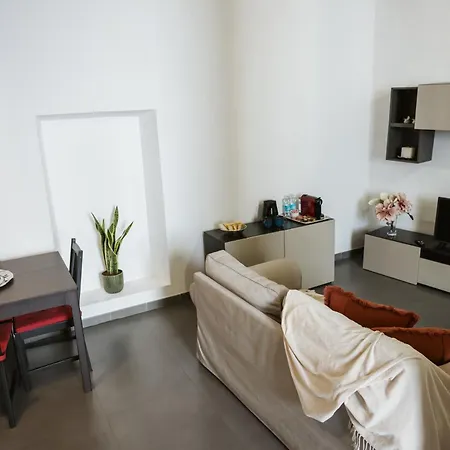 Apartamento Casetta Di Lu' Tivoli